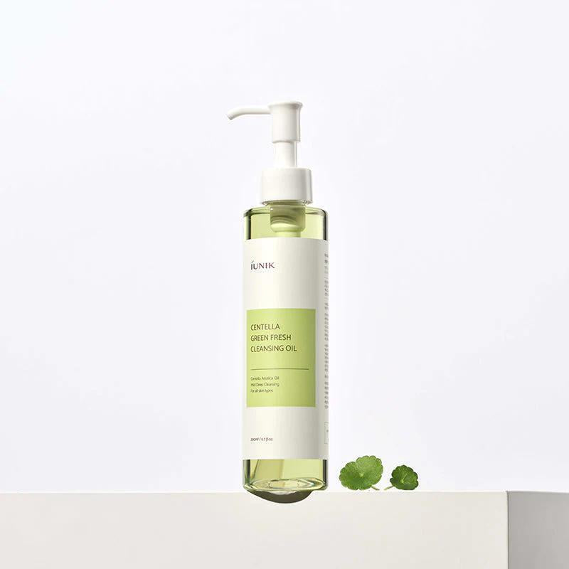 
                      
                        IUNIK Centella Green Fresh Cleansing Oil 艾侑妮积雪草温和清洁卸妆油 200mL
                      
                    