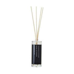 
                      
                        LAYERED FRAGRANCE Diffuser 100ml
                      
                    