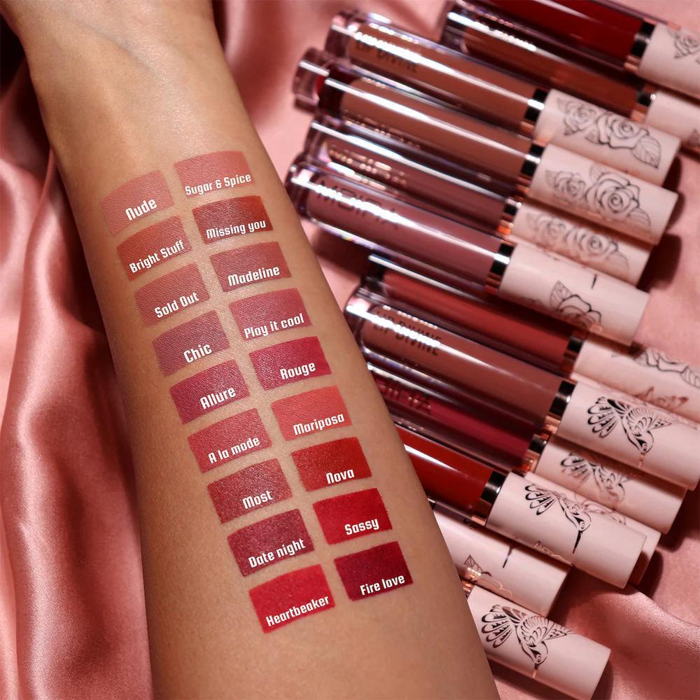 
                      
                        MOIRA Lip Divine Liquid Lipstick 滋润丝滑液体唇釉
                      
                    
