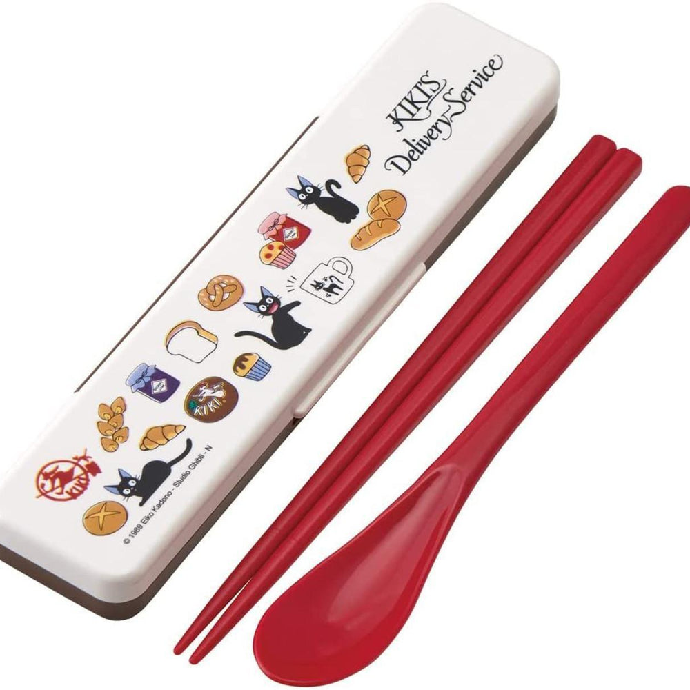 
                      
                        Skater Studio Ghibli Kiki's Delivery Service Chopsticks & Spoon With Case 吉卜力工作室魔女宅急便系列便携式餐具筷子勺子
                      
                    