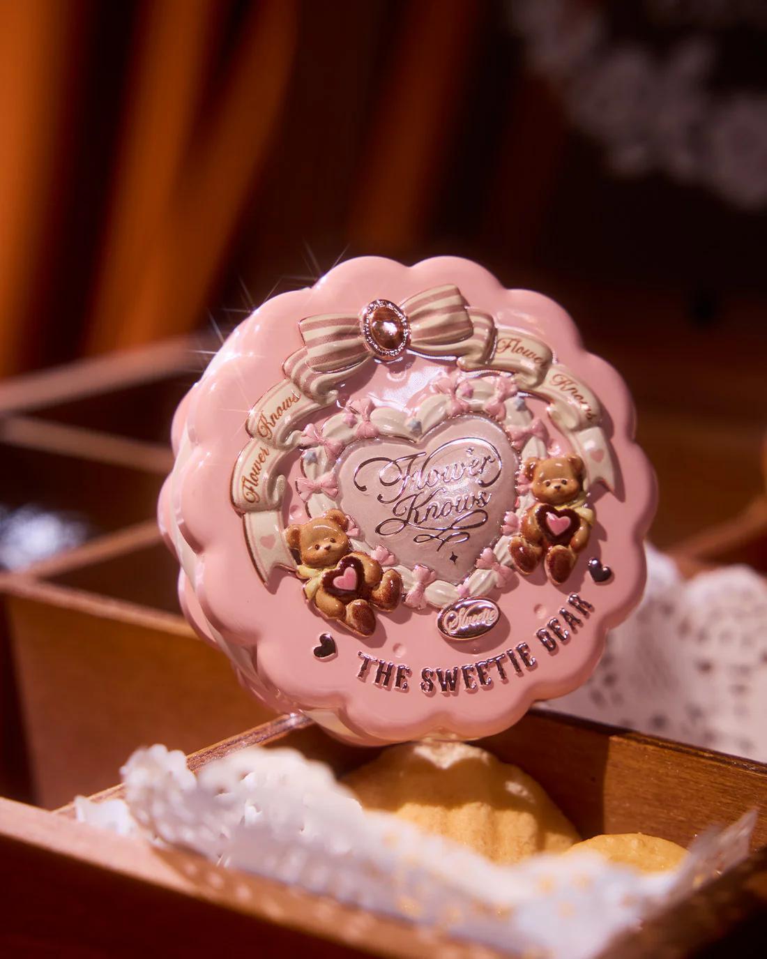 Flower Knows The Sweetie Bear Silk Satin Blush 5g – Tao's Flower Knows The Sweetie Bear Silk Satin Blush 5g – Tao's