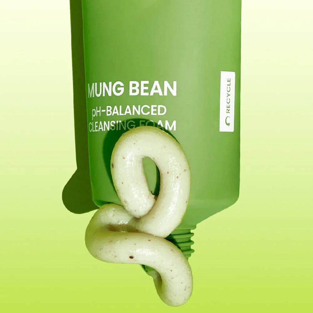 
                      
                        Beplain Mung Bean PH-Balanced Cleansing Foam Set 温和型绿豆PH洁面泡沫套装
                      
                    