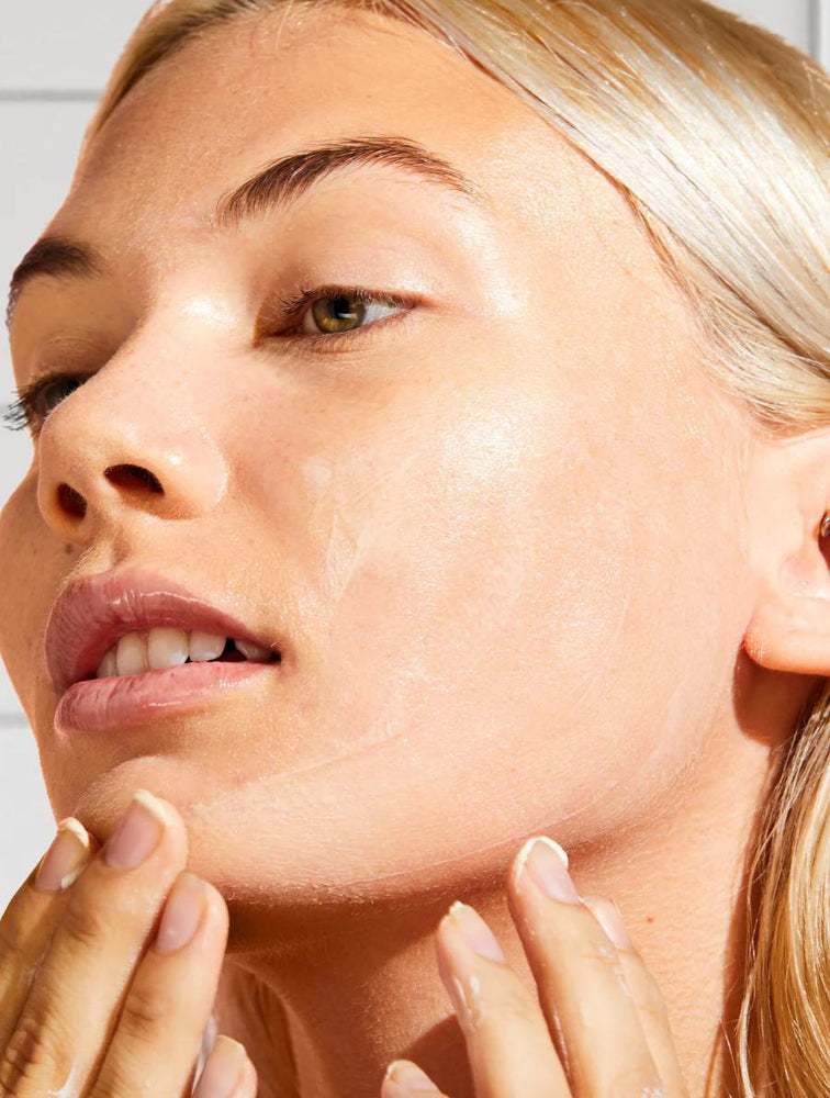 
                      
                        Lanolips Face Base Lanolin + Vitamin E Day 绵羊油脸部身体保湿霜 + 维生素E
                      
                    