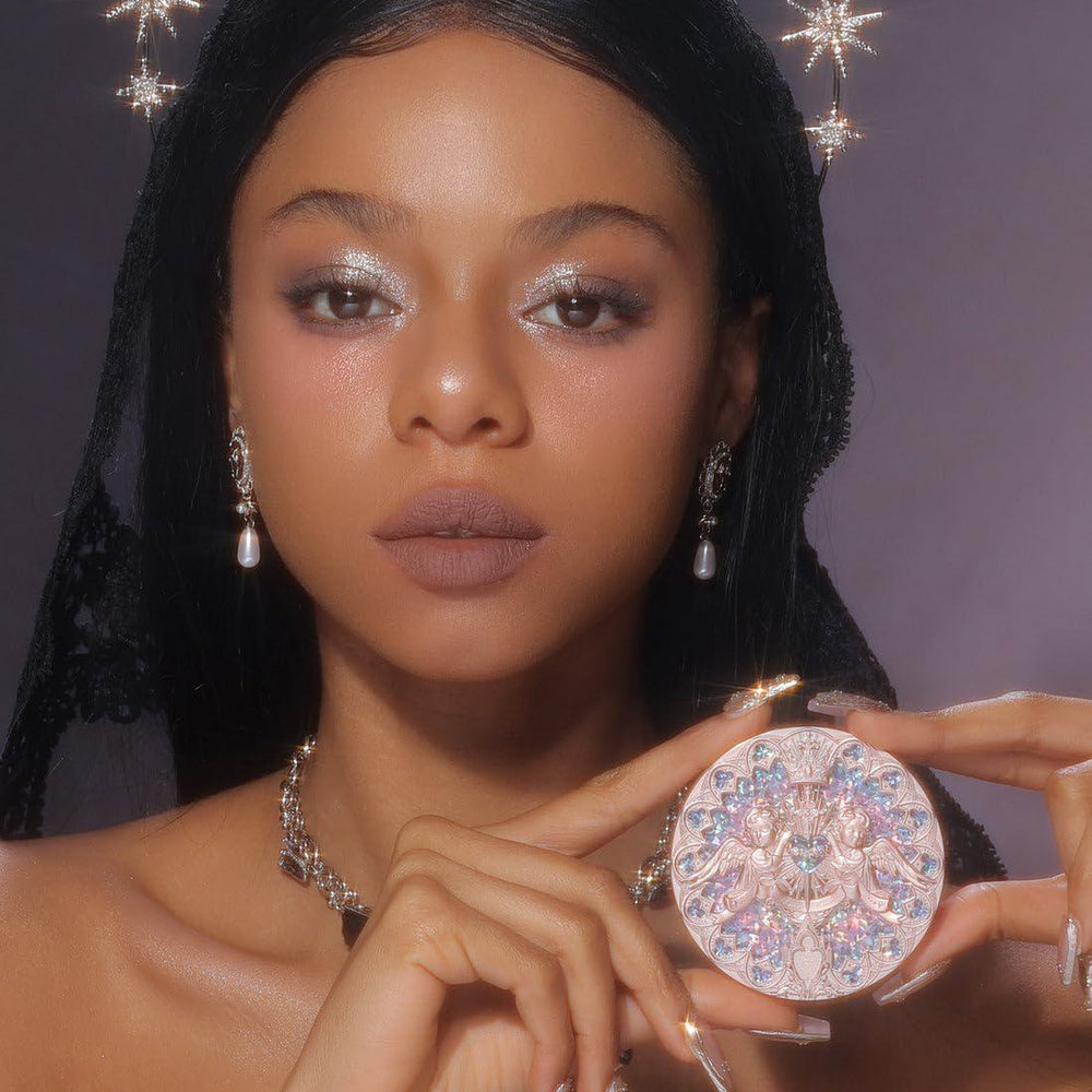 
                      
                        Flower Knows Angel Series embossed highlighter 花知晓小天使浮雕高光盘 8g
                      
                    