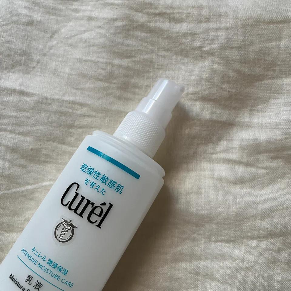 
                      
                        Curel Intensive Moisture Facial Milk 珂润保湿面霜 120mL
                      
                    