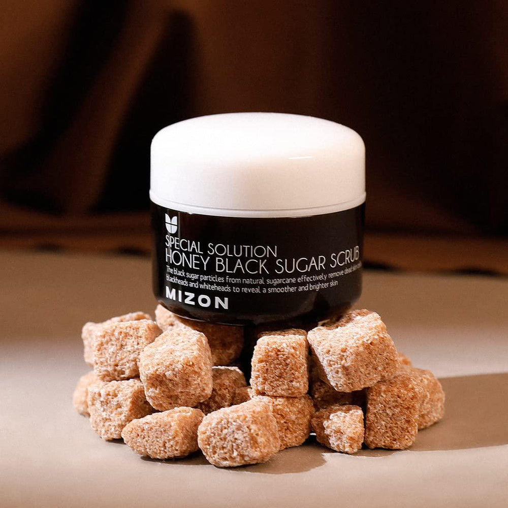 
                      
                        MIZON Honey Black Sugar Scrub 谜之芬蜂蜜黑糖磨砂膏 90mL
                      
                    