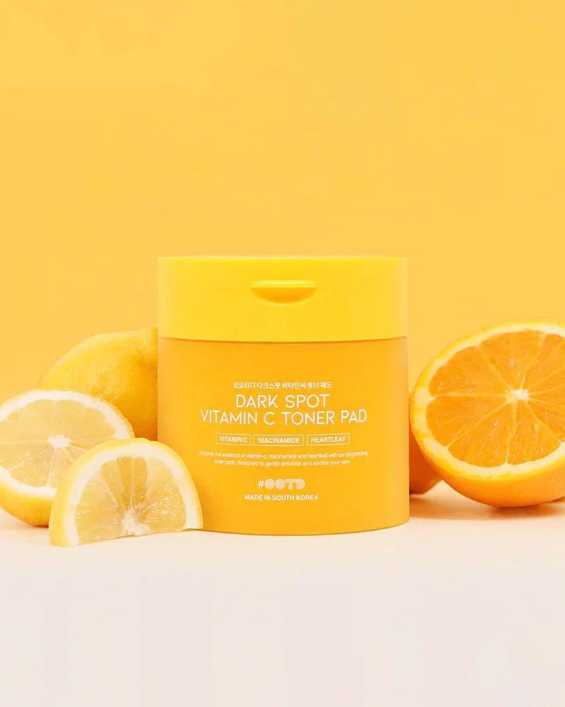OOTD Beauty Dark Spot Vitamin c Toner Pad 维生素C淡斑爽肤保湿棉片 120mL