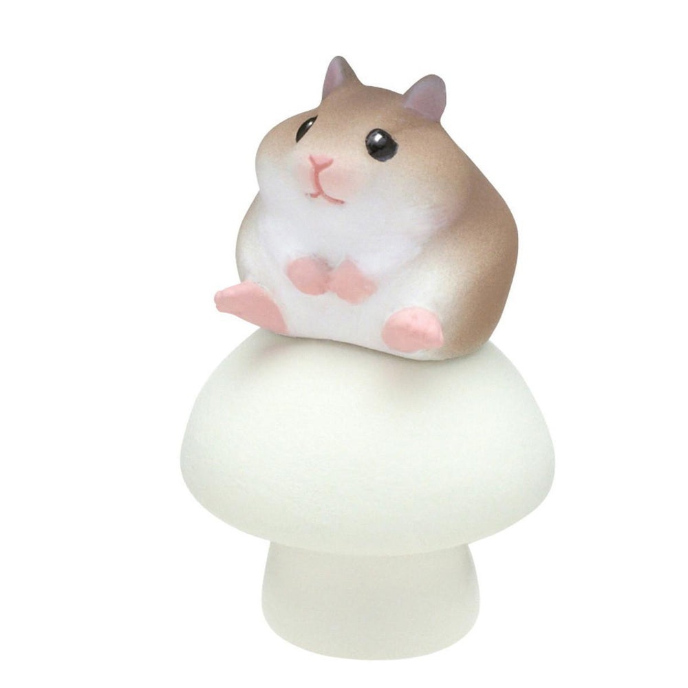 
                      
                        Kitan Club Hamster on Mushroom Blind Box 奇谭俱乐部蘑菇仓鼠玩偶钥匙扣盲盒
                      
                    