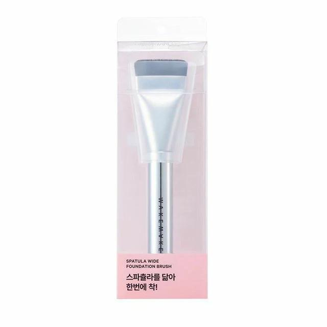 
                      
                        Wakemake Spatula Wide Foundation Brush 宽铲粉底刷
                      
                    