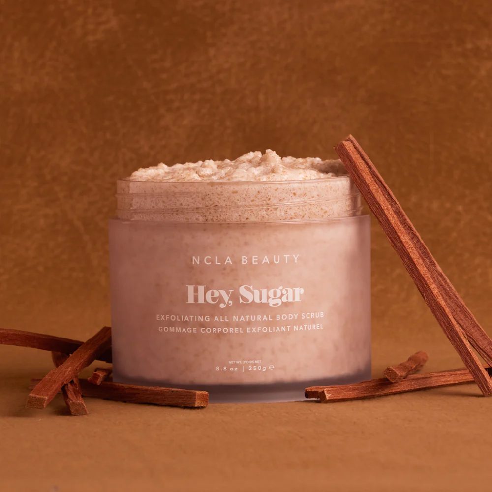 
                      
                        NCLA Beauty Hey, Sugar Demerara Sugar Body Scrub 嗨，滋养清洁身体磨砂膏 250g
                      
                    