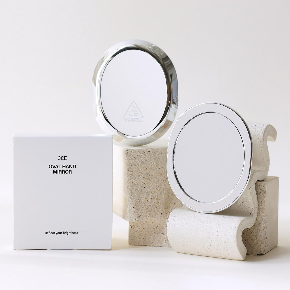 
                      
                        3CE Oval Hand Mirror 韩国3CE椭圆形化妆镜
                      
                    