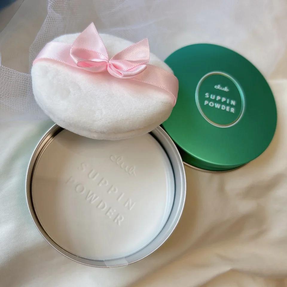 
                      
                        CLUB Suppin Makeup Powder - White Floral 日本CLUB白色花香型定妆粉 26g
                      
                    