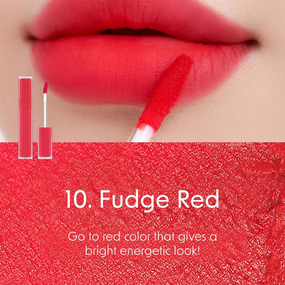 
                      
                        Rom&nd Blur Fudge Tint 柔魅得丝绒雾泥唇釉
                      
                    