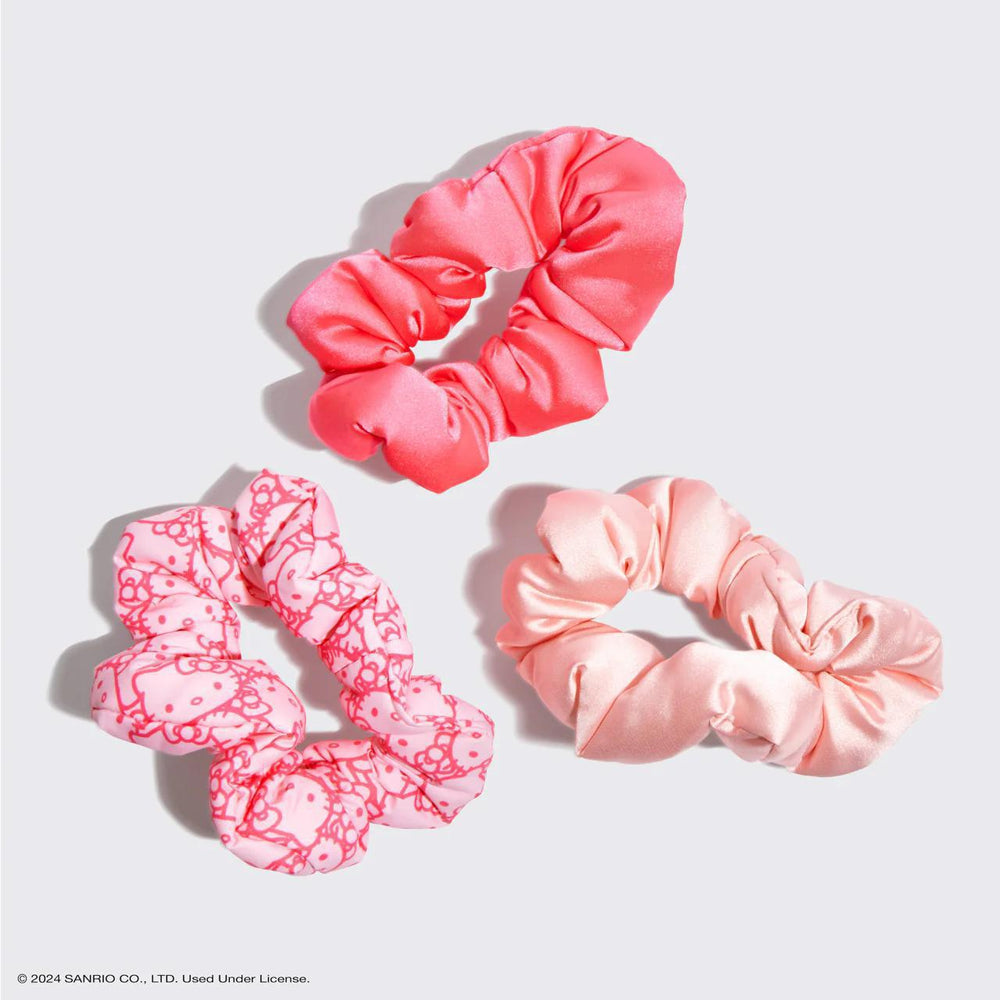 
                      
                        kitsch x Hello Kitty Recycled Fabric Pufty Scrunchies 3pc set 凯蒂猫联名柔软蓬松发圈 3件套
                      
                    