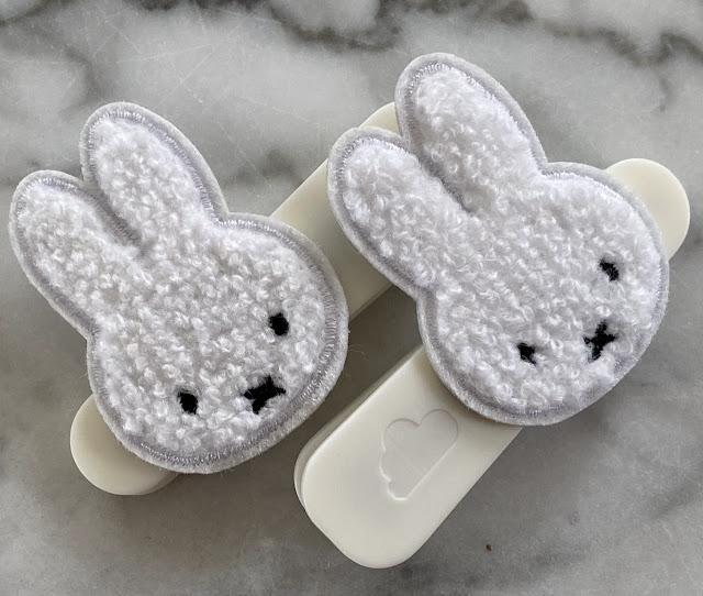 
                      
                        Dearcloud Miffy No Crease Styling Clips - Curiously Cute 米菲无折痕造型毛绒发夹 2pcs
                      
                    