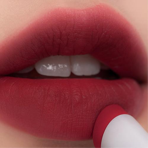 
                      
                        Rom&nd Zero Matte Lipstick 韩国Romand雾面哑光丝绒唇膏
                      
                    