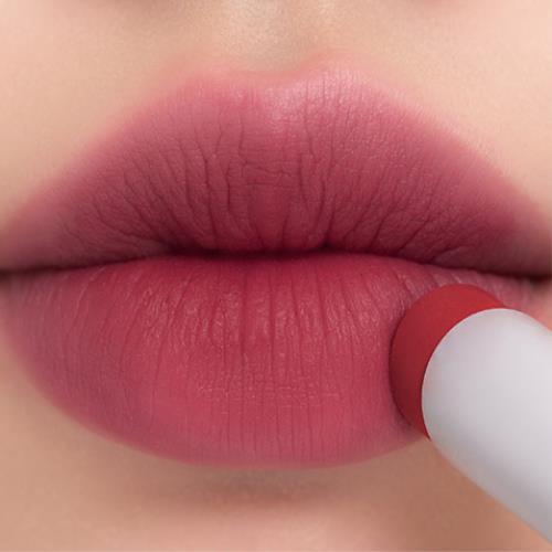
                      
                        Rom&nd Zero Matte Lipstick 韩国Romand雾面哑光丝绒唇膏
                      
                    