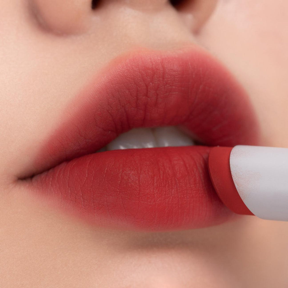 
                      
                        Rom&nd Zero Matte Lipstick 韩国Romand雾面哑光丝绒唇膏
                      
                    